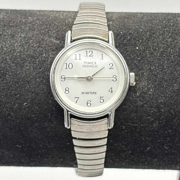 Vintage Silver Watch - Picture 1 of 5